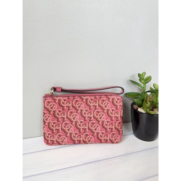 NWT CF548 Coach Corner Zip Wristlet With Coach Monogram Print Gold/Rouge - Picture 1 of 5